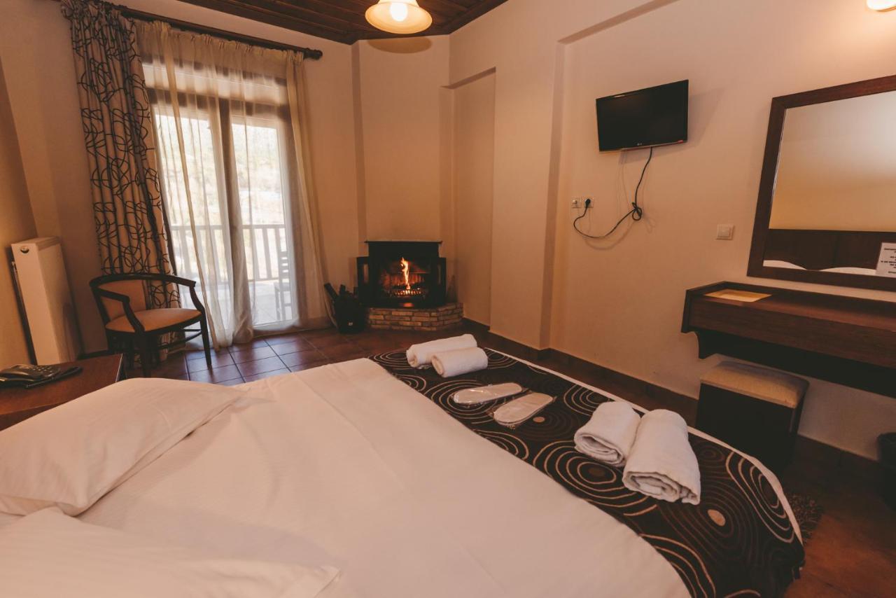 Hotel Thea Mainalou Vytina Esterno foto